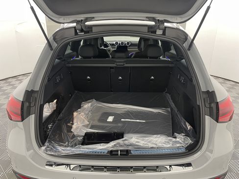 New 2026 Mercedes-Benz GLC 300 image 19