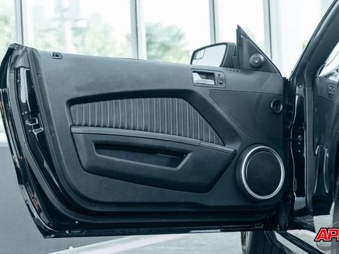 Used 2013 Ford Mustang Shelby GT500 RWD image 53