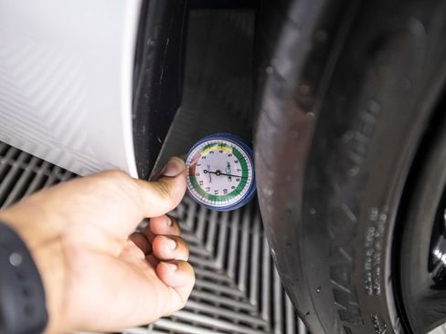 Used 2025 Lexus LC 500 Convertible w/ Touring Package image 50