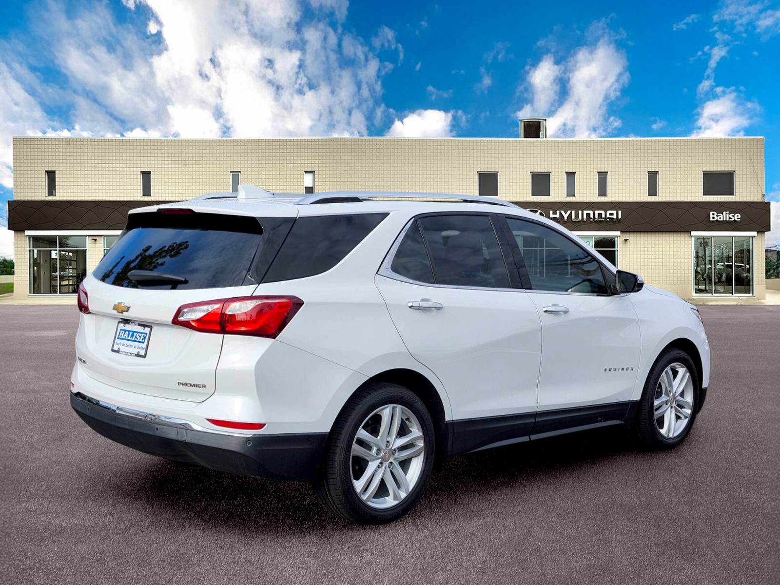 Used 2021 Chevrolet Equinox Premier FWD image 3