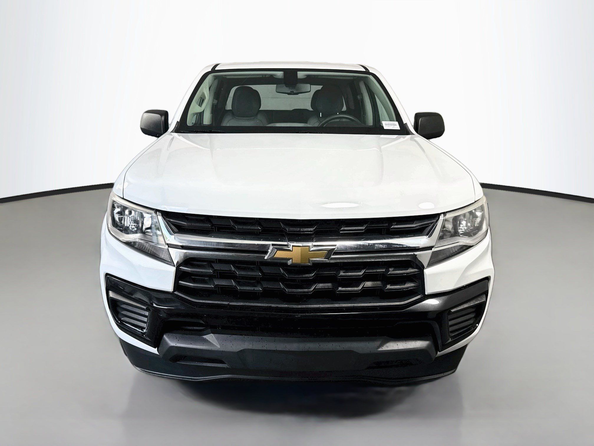Used 2021 Chevrolet Colorado W/T RWD image 2