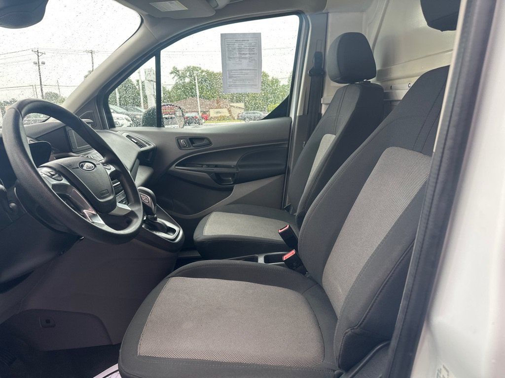 Used 2022 Ford Transit Connect XL FWD image 2