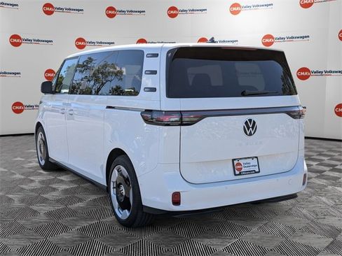 New 2025 Volkswagen ID. Buzz Pro S image 7