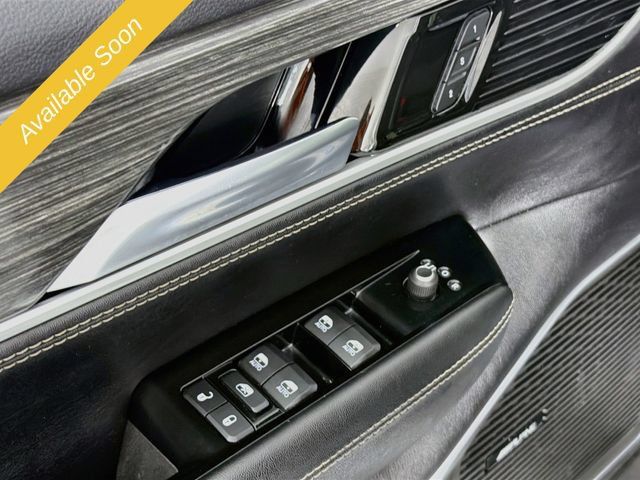 Used 2022 Jeep Wagoneer Series II w/ Premium Group I AWD/4WD image 18