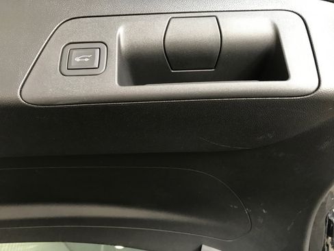 Certified 2023 Buick Envision Preferred w/ Sport Touring Package image 14