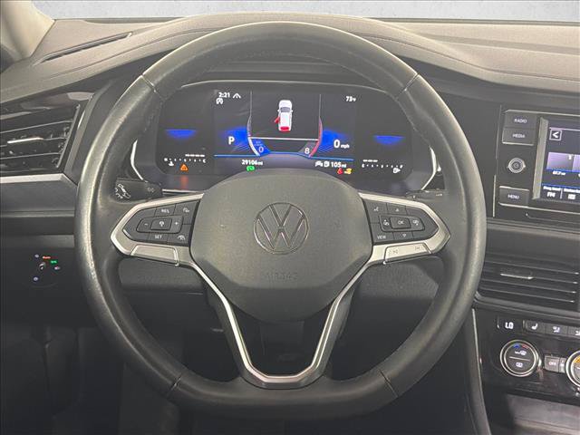 Used 2024 Volkswagen Jetta SE FWD image 23