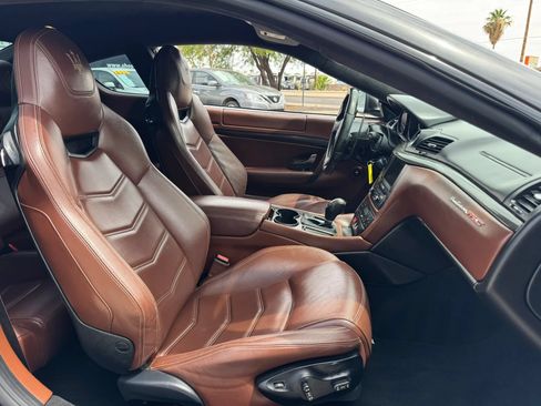 Used 2014 Maserati GranTurismo Sport RWD image 32