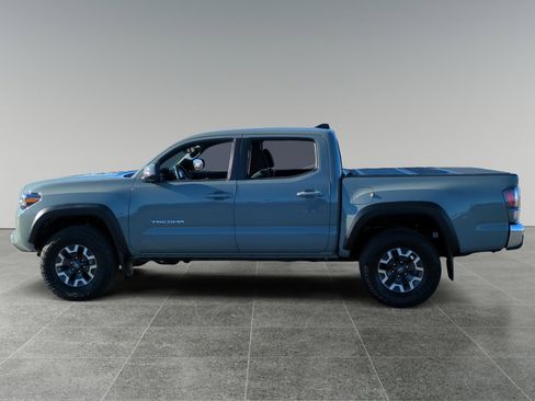 Used 2023 Toyota Tacoma image 2