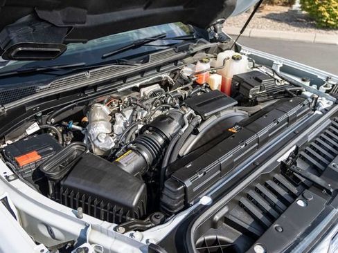 Used 2026 GMC Sierra 3500 Denali w/ Denali Reserve Package AWD/4WD image 11