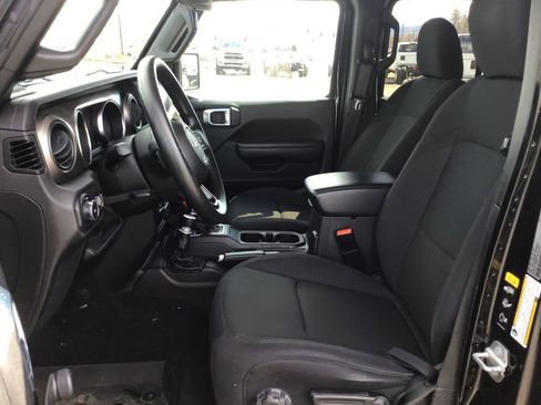 Certified 2020 Jeep Wrangler Unlimited Willys image 12