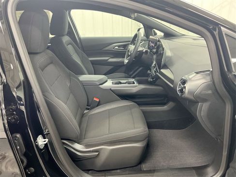 New 2026 Chevrolet Equinox EV LT image 22