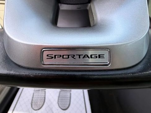 Used 2022 Kia Sportage Nightfall Edition FWD image 29