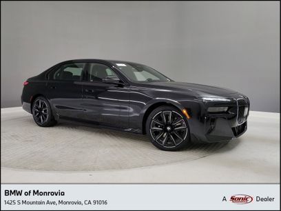 New 2025 BMW i7 xDrive60 w/ Executive Package