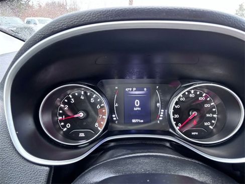 Certified 2021 Jeep Compass Latitude image 15