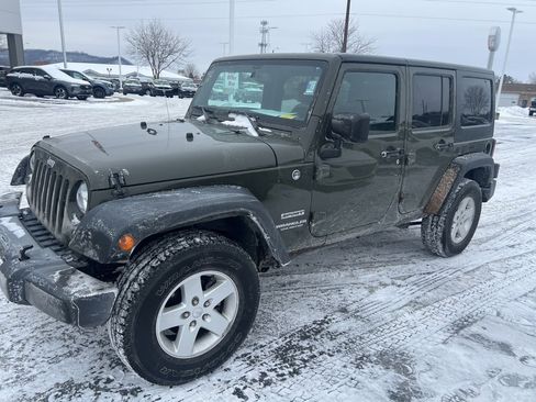 Used 2015 Jeep Wrangler Unlimited Sport w/ Quick Order Package 24S image 13