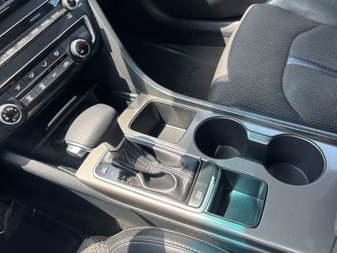 Used 2020 Kia Optima S w/ S Panoramic Sunroof Package image 19