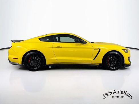 Used 2018 Ford Mustang Shelby GT350 w/ Electronics Package RWD image 8