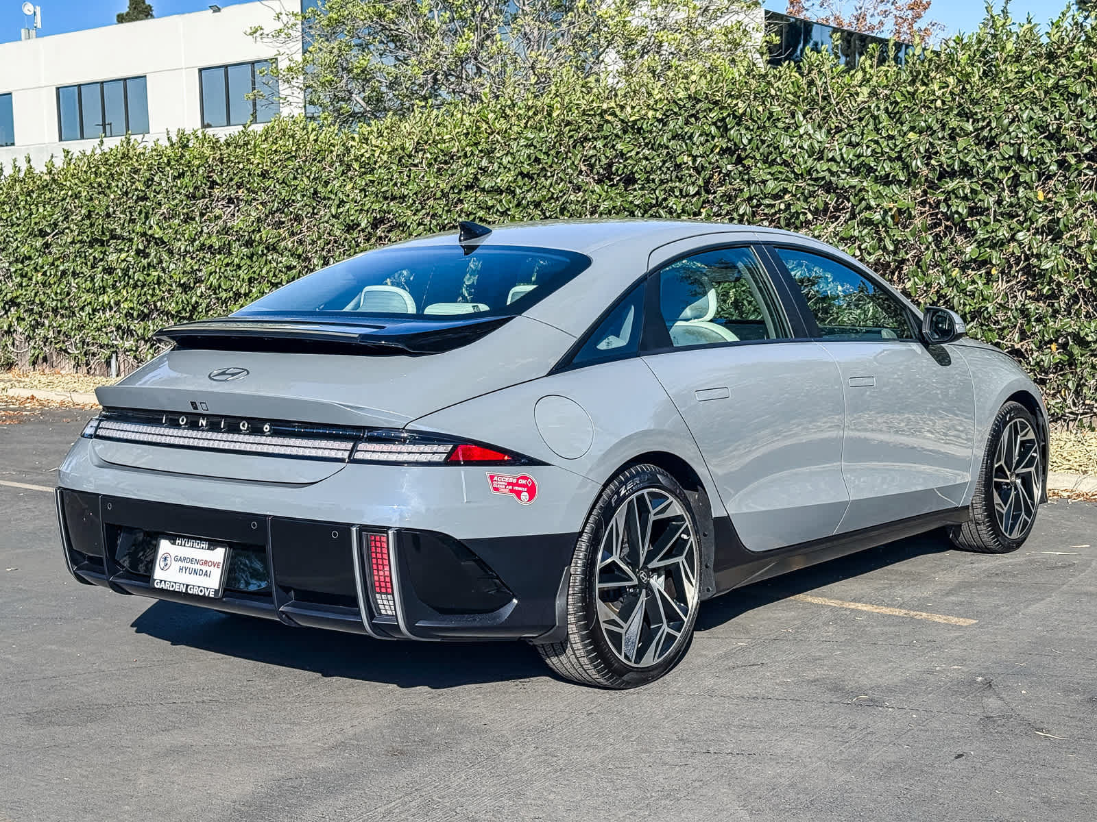 Used 2023 Hyundai Ioniq 6 SEL AWD/4WD image 6