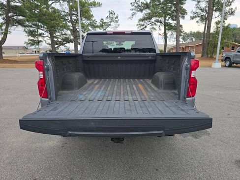 Used 2022 Chevrolet Silverado 1500 LT w/ Z71 Off-Road Package image 13