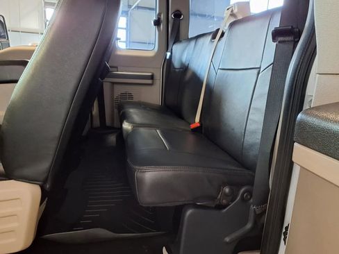 Used 2009 Ford F250 XL image 16