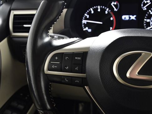 Used 2021 Lexus GX 460 Premium w/ Premium Package image 29