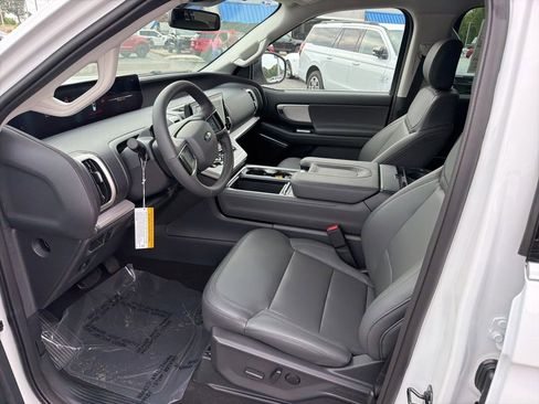 New 2026 Ford Expedition Active RWD image 23