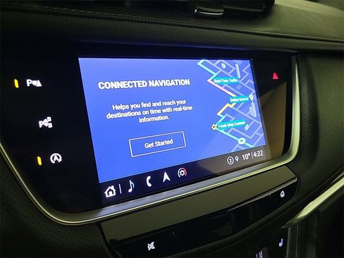 Used 2024 Cadillac XT5 Sportv w/ Technology Package image 17