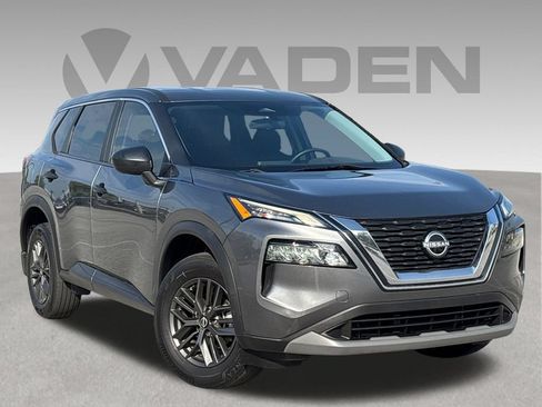 Used 2023 Nissan Rogue S AWD/4WD image 17