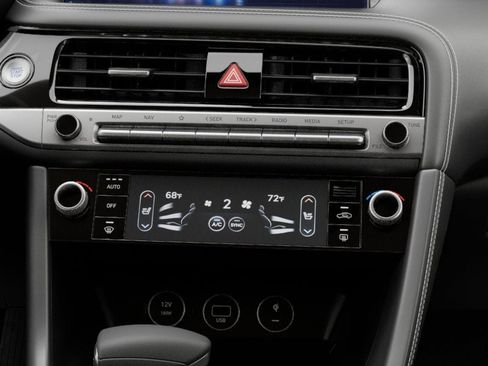 New 2026 Genesis G70 2.5T image 31