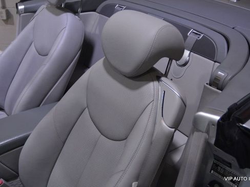 Used 2006 Mercedes-Benz SL 500 image 18