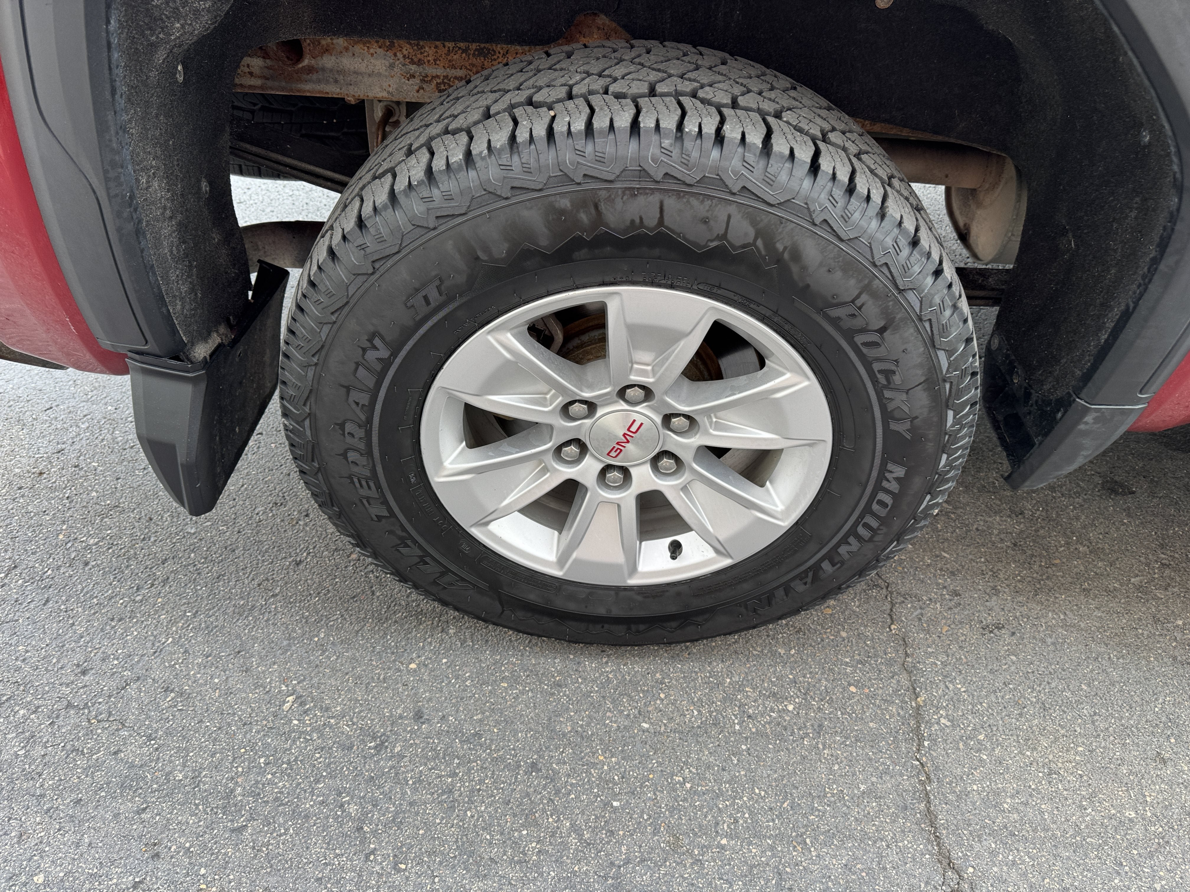 Used 2019 GMC Sierra 1500 SLE w/ SLE Value Package AWD/4WD image 38