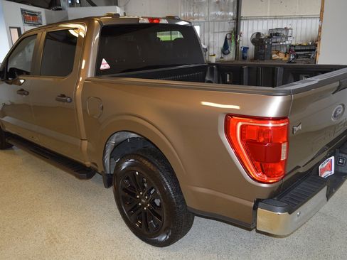 Used 2023 Ford F150 XLT image 5