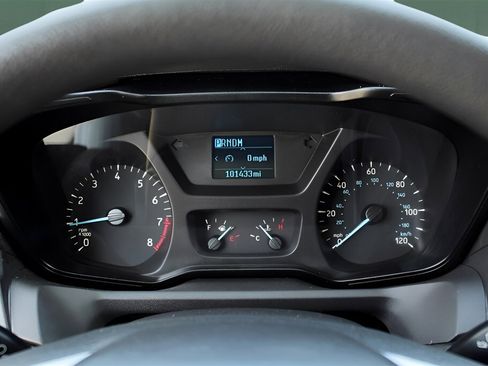 Used 2019 Ford Transit 150 XLT image 17