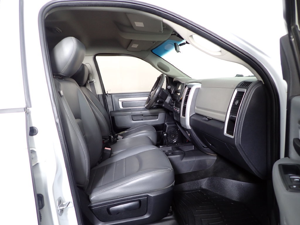 Used 2011 RAM 2500 ST w/ ST Popular Equipment Group AWD/4WD image 32