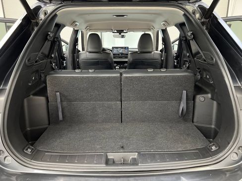 Used 2025 Mitsubishi Outlander SE AWD/4WD image 41
