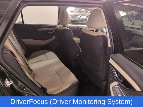 Used 2023 Subaru Outback Limited image 11