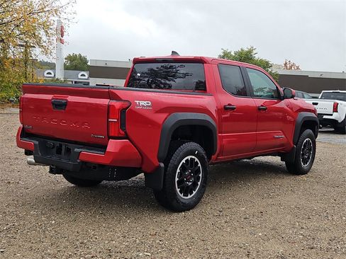 New 2025 Toyota Tacoma 4x4 Double Cab Hybrid image 2