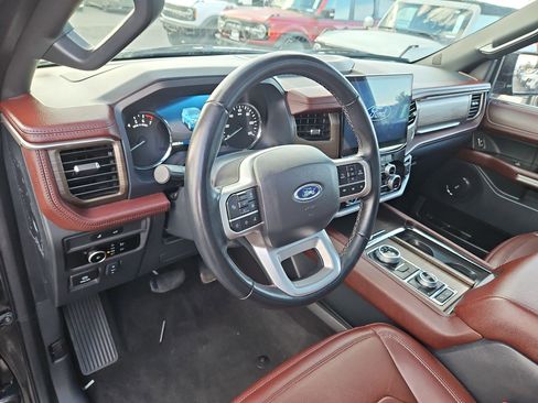 Used 2024 Ford Expedition Max Limited image 17