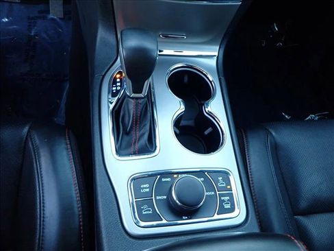 Used 2020 Jeep Grand Cherokee Trailhawk w/ Trailhawk Luxury Group image 22