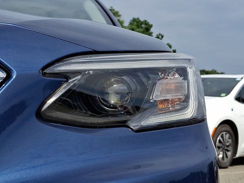 Used 2020 Subaru Legacy Premium AWD/4WD image 10