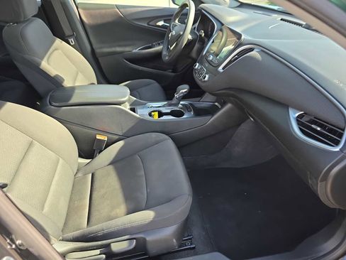 Used 2024 Chevrolet Malibu LT image 22