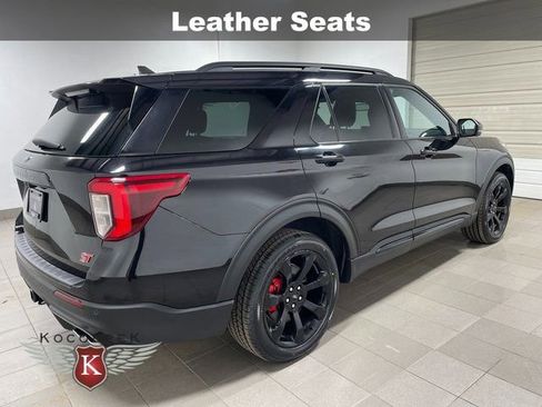 Used 2022 Ford Explorer ST w/ ST Street Pack AWD/4WD image 7