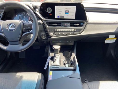 New 2025 Lexus ES 350 w/ Premium Package image 14