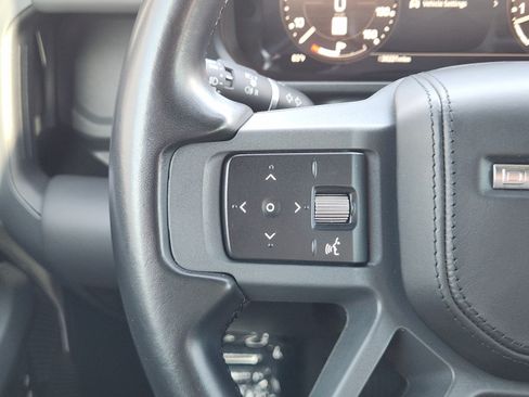 Certified 2023 Land Rover Defender 110 X-Dynamic SE AWD/4WD image 23
