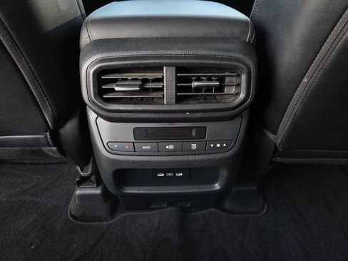 Used 2025 Honda Pilot EX-L image 21