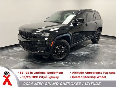 Used 2024 Jeep Grand Cherokee Altitude