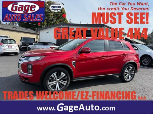 Used 2024 Mitsubishi Outlander Sport SE image 1