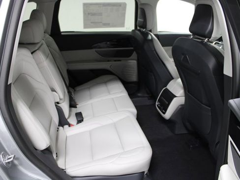 New 2026 Lincoln Nautilus Premier image 31