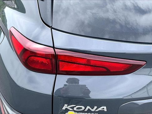 Used 2023 Hyundai Kona SEL AWD/4WD image 30