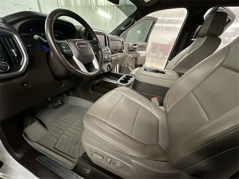 Used 2019 GMC Sierra 1500 SLT w/ SLT Convenience Package image 17